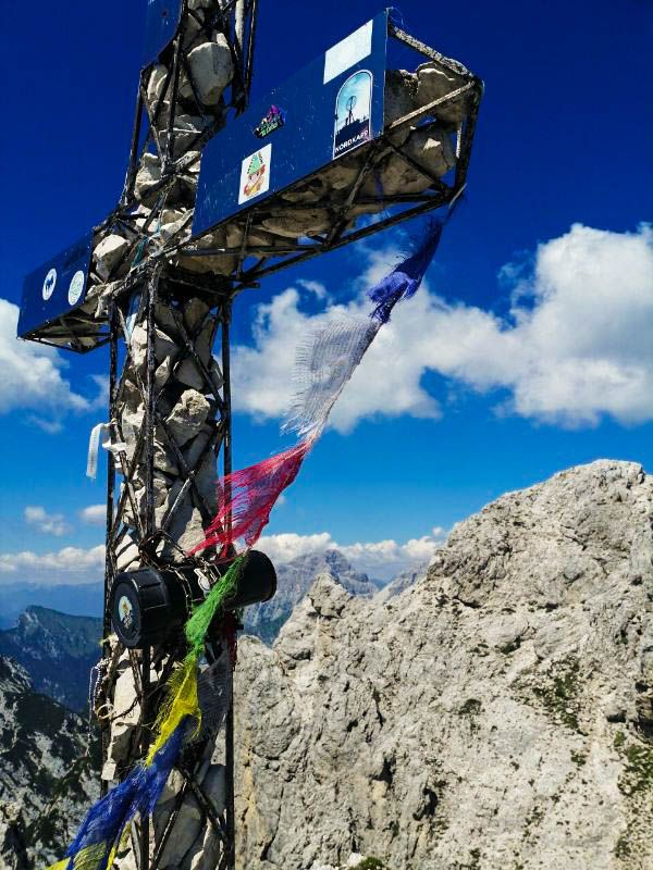 Croce di vetta del Monte Pizzocco