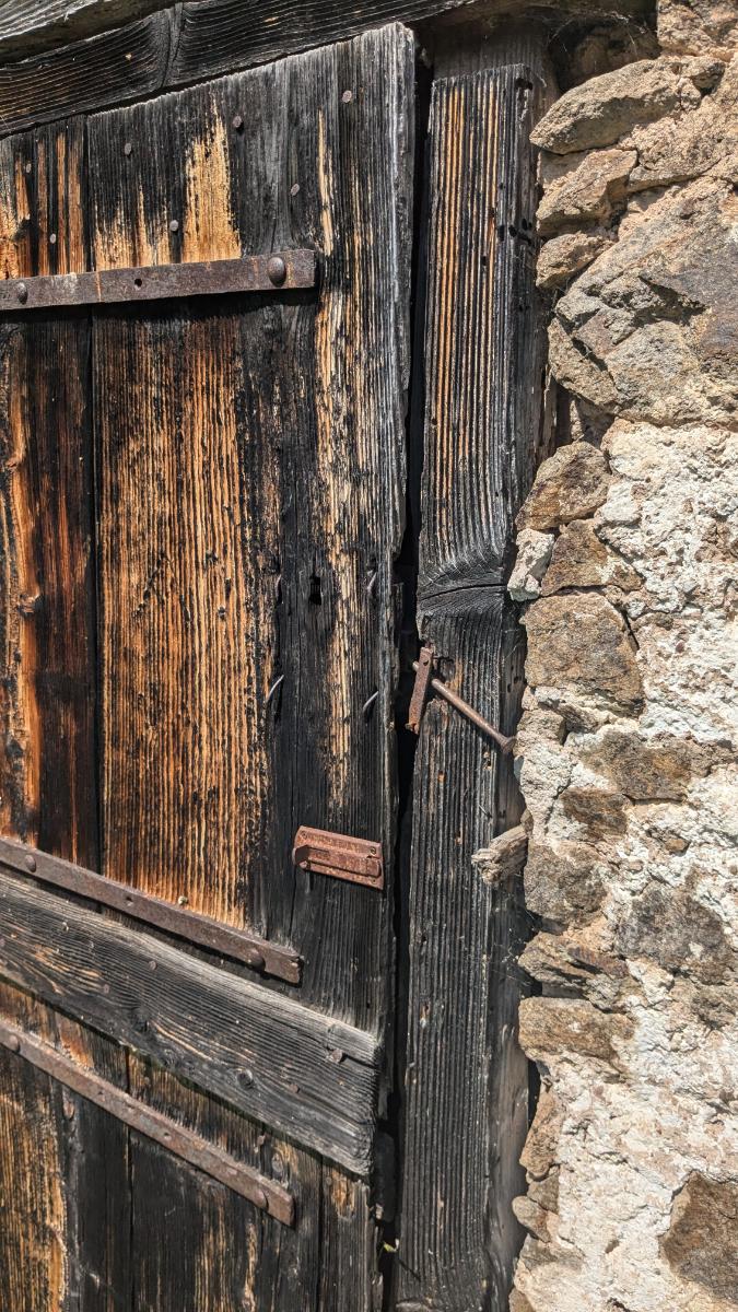 baite-abbandonate baite abbandonate, chissà quante storie