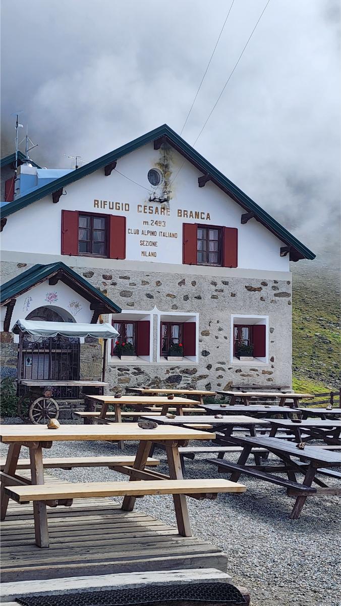 rifugio-branca-escursione-valtellina Rifugio Branca escursione Valtellina